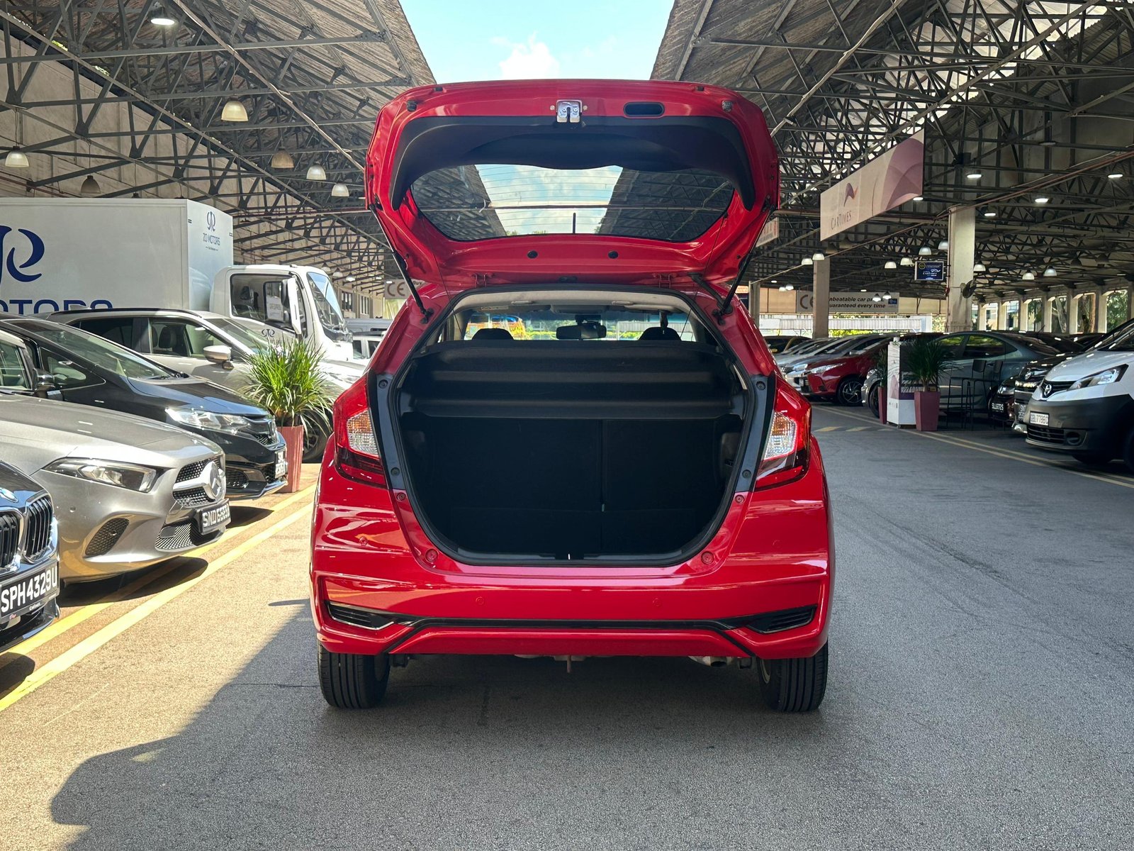Honda Jazz 1.3 photo 9